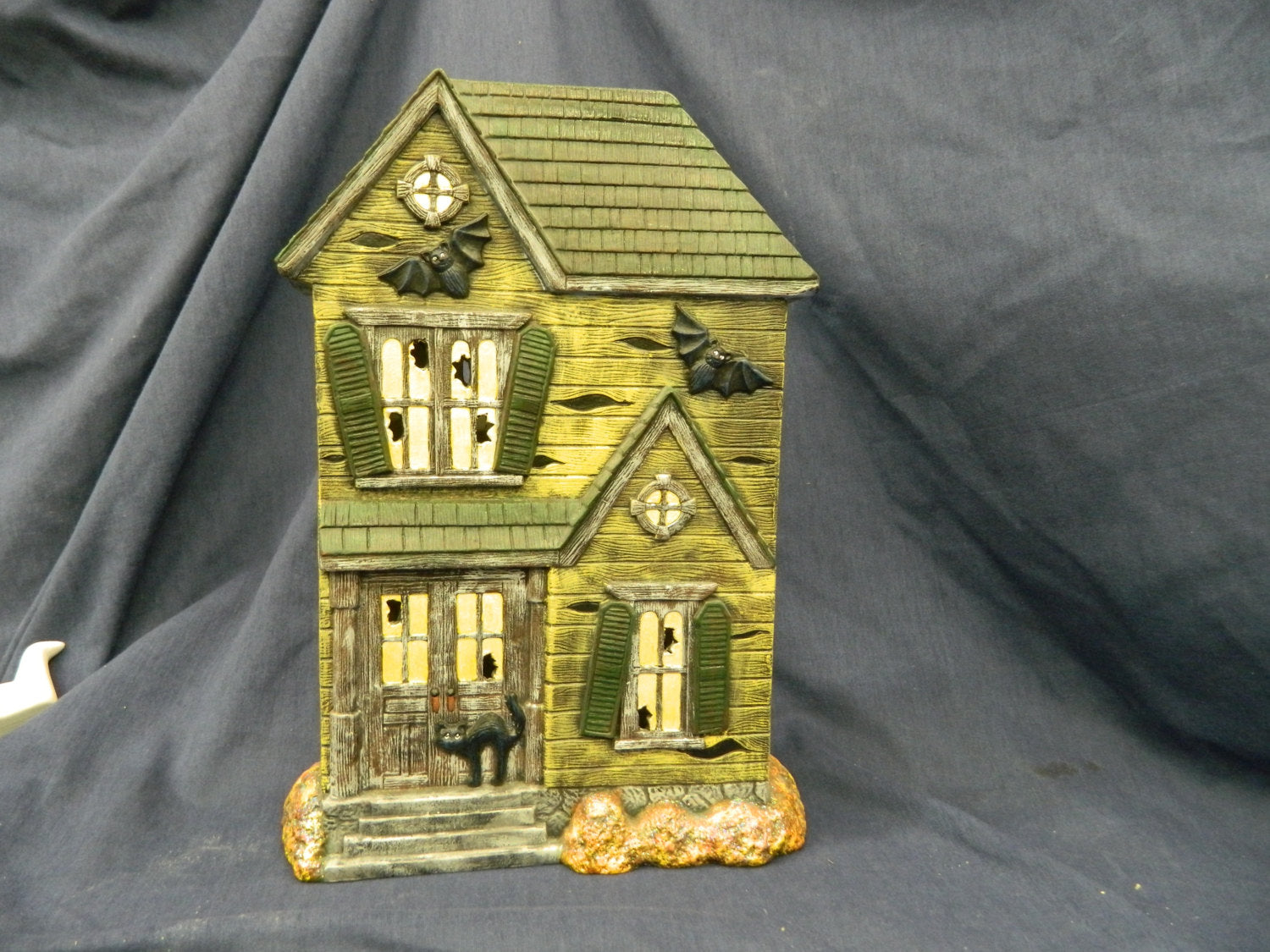 Double Sided Haunted House- Ready To Paint